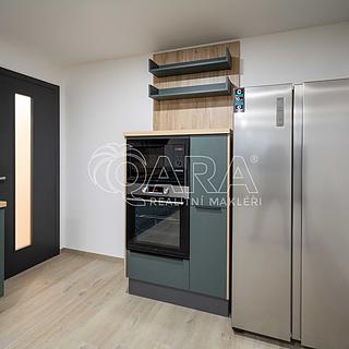 Pronájem bytu 4+kk 67 m² Neratovice, Na Výsluní