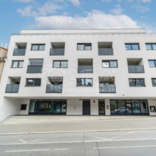 Prodej bytu 3+kk 80 m² Praha