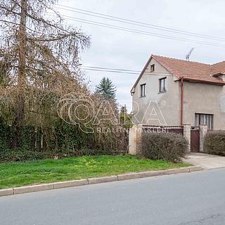 Prodej rodinného domu 120 m&sup2; Mělník