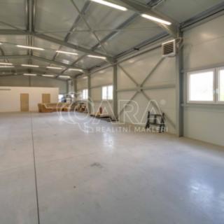 Pronájem výrobního objektu 250 m² Mělník, Plavební