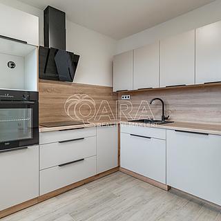 Prodej bytu 3+1 63 m² Ostrava Dubina, Jaromíra Matuška