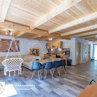 Prodej bytu 4+kk 200 m² Mikulovice