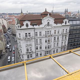 Pronájem kanceláře 170 m&sup2; Praha