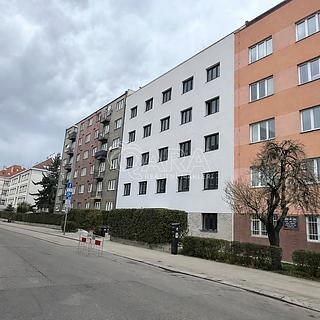 Pronájem bytu 2+kk 52 m² Praha Vršovice, Ukrajinská