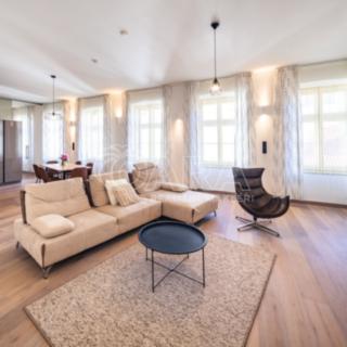Pronájem bytu 3+kk 130 m² Praha