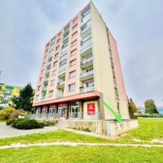 Pronájem obchodu 82 m² Beroun