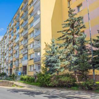 Prodej bytu 3+1 61 m² Louny, 17. listopadu