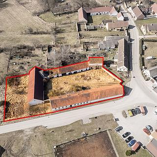 Prodej zemědělské usedlosti 900 m² Lišov Horní Slověnice