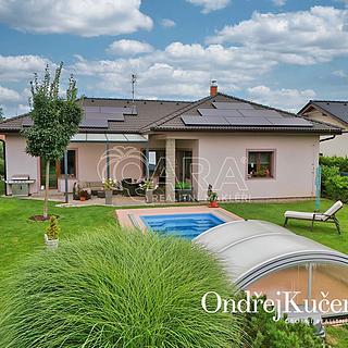 Prodej rodinného domu 140 m&sup2; Kostelec nad Labem