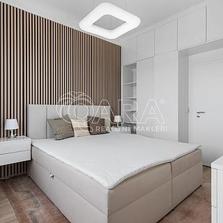 Pronájem bytu 3+kk 70 m&sup2; Praha