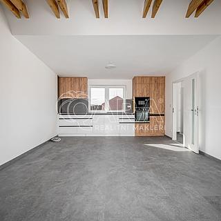 Prodej bytu 2+kk 64 m² Ivančice, Josefa Vávry