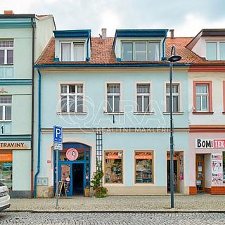 Prodej rodinného domu 450 m² Dobříš, Mírové náměstí