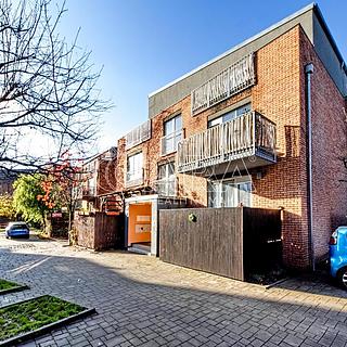 Pronájem bytu 1+kk, garsoniery 33 m&sup2; Praha