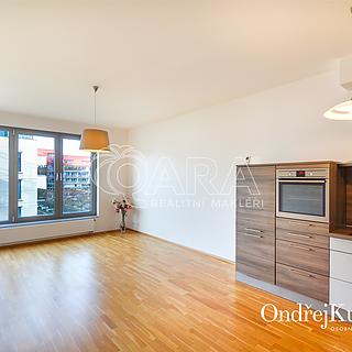 Pronájem bytu 2+kk 69 m² Praha