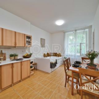 Prodej bytu 2+1 80 m² Praha