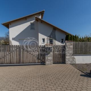 Prodej rodinného domu 172 m² Morašice