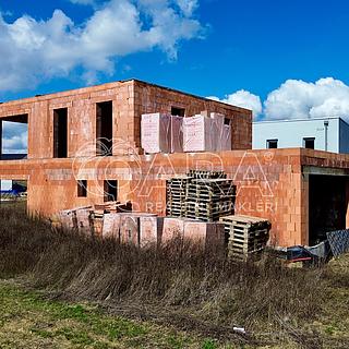 Prodej rodinného domu 231 m&sup2; Vysoký Újezd