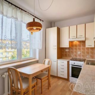 Pronájem bytu 2+1 55 m² Praha