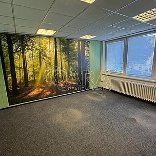 Pronájem kanceláře 3 008 m² Praha Horní Počernice, Bystrá