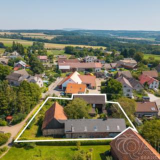 Prodej rodinného domu 220 m² Žernov