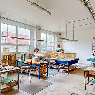 Prodej výrobního objektu 1700 m&sup2;