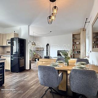 Prodej rodinného domu 192 m² Loděnice