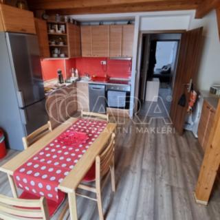 Pronájem bytu 3+1 80 m² Praha Nusle, Čestmírova
