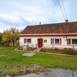 Prodej rodinného domu 106 m² Rohozná