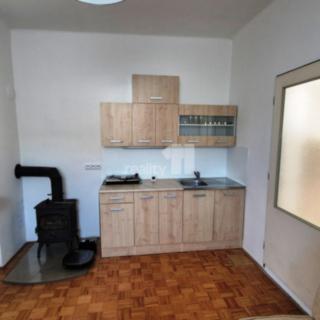 Prodej rodinného domu 50 m² Uherský Brod, Tovární