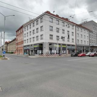 Pronájem obchodu 186 m² Hradec Králové, Střelecká