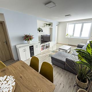 Prodej bytu 3+kk 64 m² Lošany, Lošany