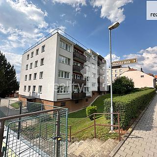 Pronájem bytu 3+1 84 m&sup2; Napajedla