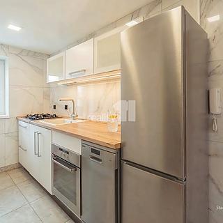 Prodej bytu 3+kk 62 m² Dubňany, Hornická