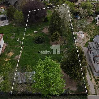 Prodej stavební parcely 867 m&sup2; Smrčná