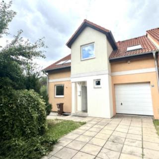 Pronájem rodinného domu 149 m² Praha Satalice, Menšíkova