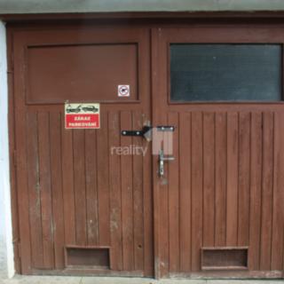 Pronájem garáže 17 m² Ústí nad Labem -centrum, V Pískovně