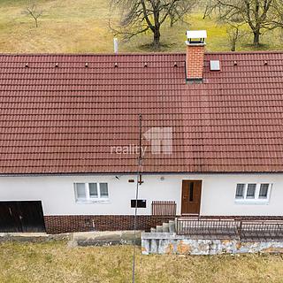 Prodej rodinného domu 100 m&sup2; Ždírec