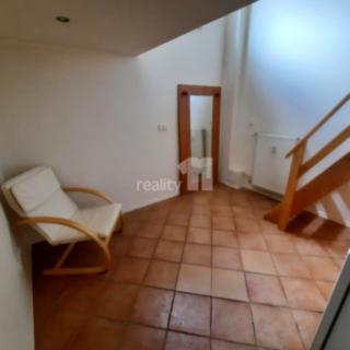 Pronájem bytu 2+kk 27 m² Praha