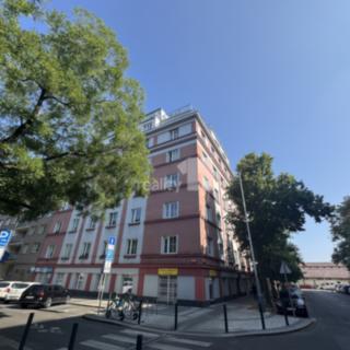 Pronájem bytu 2+kk 73 m² Praha