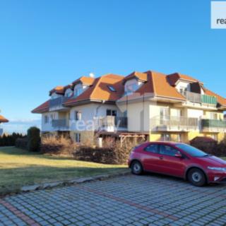 Pronájem bytu 3+kk 84 m² Holubice