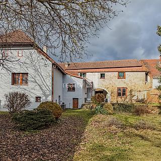 Prodej rodinného domu 200 m² Město Touškov, Malesická