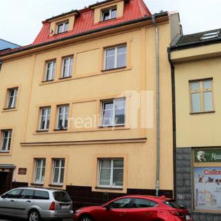 Pronájem bytu 2+1 73 m² Ostrava Mariánské Hory, Mojmírovců