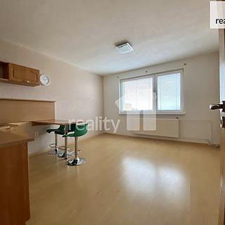 Pronájem bytu 2+kk 40 m² Česká Lípa, Okružní