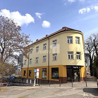 Prodej bytu 2+kk 73 m&sup2; Praha