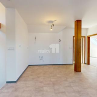 Prodej bytu 3+kk 100 m² Jiřice