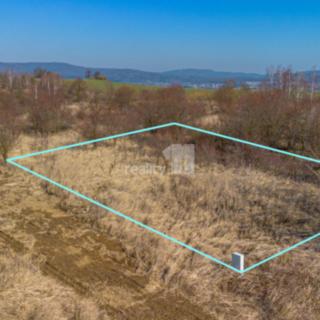 Prodej stavební parcely 966 m² Lešany Břežany, Břežany
