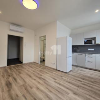 Pronájem bytu 1+kk, garsoniery 23 m² Praha