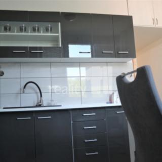 Prodej bytu 2+1 63 m² Ostrava Přívoz, Arbesova
