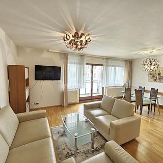 Pronájem bytu 2+kk 72 m&sup2; Praha