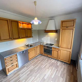 Pronájem bytu 2+kk 45 m² Dobřany, tř. 1. máje